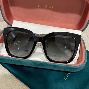 Gucci sunglasses